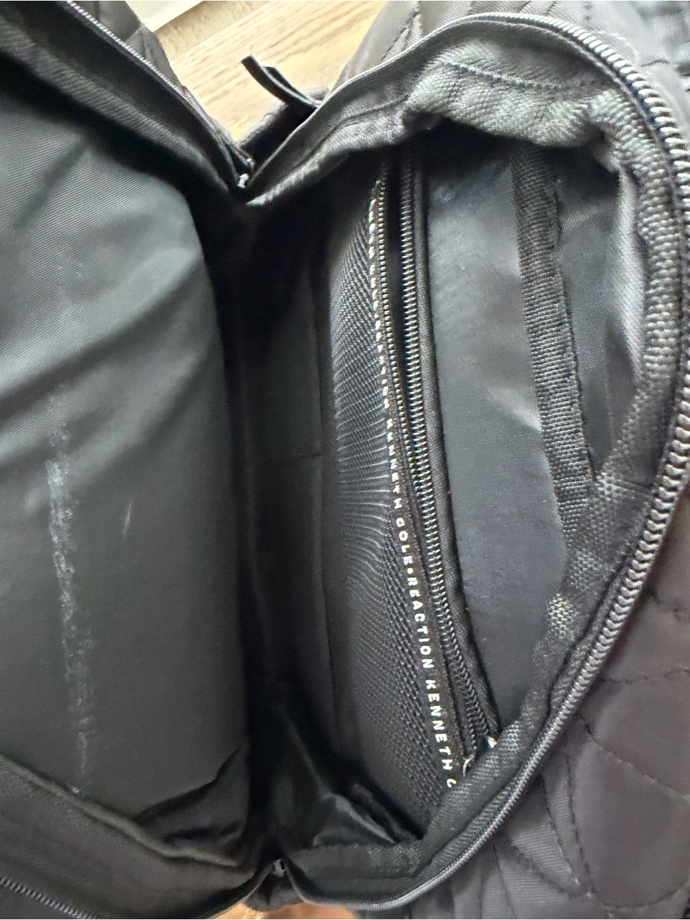 Kenneth Cole Reaction Quilted Black Nylon Backpack laptop holder - Picture 5 of 5